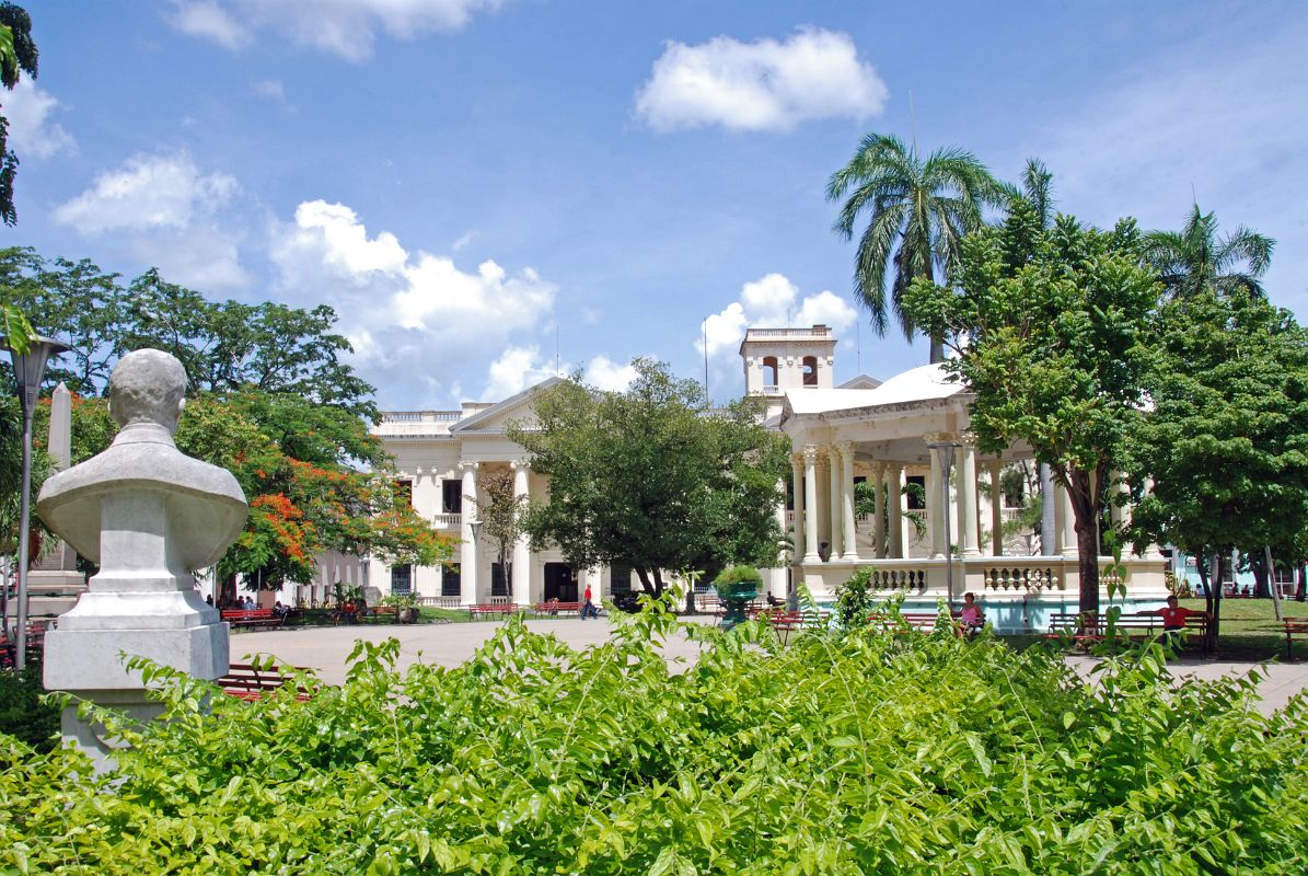 41 Cuba - Santa Clara - Parque Vidal